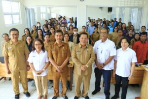 Hotraja Sitanggang Membuka Acara Pelatihan Aplikasi Perkantoran dan Data Science Bagi Guru dan Tenaga Pendidik