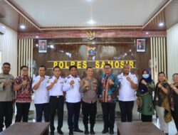 Menjelang Nataru 2023-2024 Polres Samosir Gelar Rapat Penerapan Tiket Online Penyeberangan Kapal Feri di Kabupaten Samosir