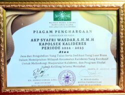 Kapolsek Kalideres Akp Syafri Wasdar Terima Piagam Penghargaan dari wakil Cabang Nahdlatul Ulama (NU)