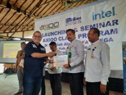 Lurah Salembaran Jaya Dampingi Camat Kosambi Pada Kegiatan Launching dan Seminar Axioo Class Program