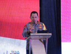 Kapolri Beri Kuliah Kebangsaan di Unhas Makassar
