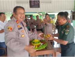 Kapolsek Pakuhaji bersama PJU dan Anggota Polsek Pakuhaji Kunjungi Koramil 10 Sepatan/Pakuhaji