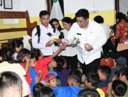 Bupati Samosir Pantau dan Pastikan Pasokan Makanan Untuk Pengungsi Aman