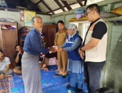 Pemprovsu Berikan Tali Asih Kepada Keluarga Korban Meninggal Dunia Akibat Banjir Bandang di Kenegerian Sihotang