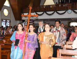 Bupati Samosir Turut Meresmikan Gedung HKBP Bolon dan Sopo HKBP Pangururan