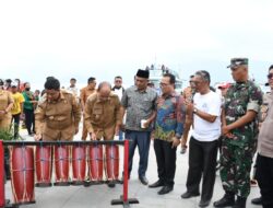 Bupati Samosir dan Wabup Buka Pameran UMKM di Acara Perayaan HUT Samosir Ke-20