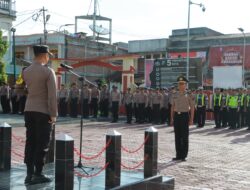 Kapolres Samosir Pimpin Upacara Kenaikan Pangkat Pengabdian Kapolsek Harian