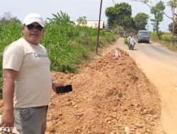 Ketua GM GRIB JAYA Geram Dengan Adanya Tumpukan Tanah Urug di Bahu Jalan