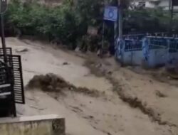 Banjir Bandang Parapat Rendam Dan Lumpuhkan Kota, Tak Ada Tindakan Tegas Pemerintah