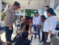 Pos Yan Parbaba Polres Samosir, Sigap Berikan Pertolongan kepada Wisatawan yang Luka Akibat Paku