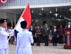 Bupati Samosir Kukuhkan Paskibraka Kabupaten Samosir Tahun 2025