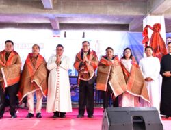 Resmikan Gereja Katolik Stasi Kristus Raja Sangkal, Bupati Samosir Apresiasi Kebersamaan Umat