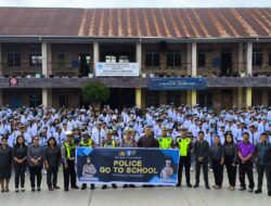 Sat Lantas Polres Samosir Salurkan Perlengkapan Lalu Lintas bagi PKS SMA Santo Mikhael Pangururan