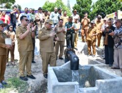 Bupati Samosir Resmikan Pompa Air Tenaga Surya Rp 2,6 Miliar di Onan Runggu