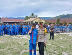 Kapolres Samosir Sosialisasikan Tertib Berlalu Lintas kepada Pelajar SMA/SMK HKBP Pangururan