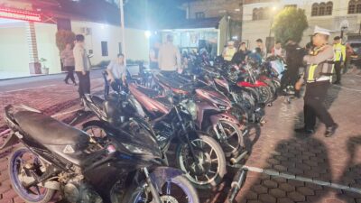 Razia Hingga Minggu Dini Hari, 22 Unit Knalpot Brong Diamankan Polres Samosir