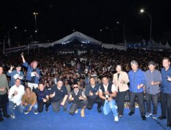 Puncak Perayaan Hari Jadi Ke-22, Toton Caribo dan Ungu Guncang Kabupaten Samosir
