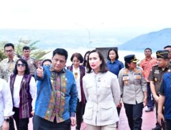 Menteri Pariwisata RI Kunjungi Samosir, Vandiko Serahkan Proposal, Minta Dukungan Pusat